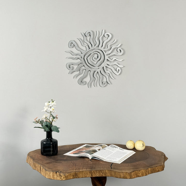 wacky-sun-metal-wall-art-decor-metal-home-decoration-bold-and-vibrant-colorfullworlds