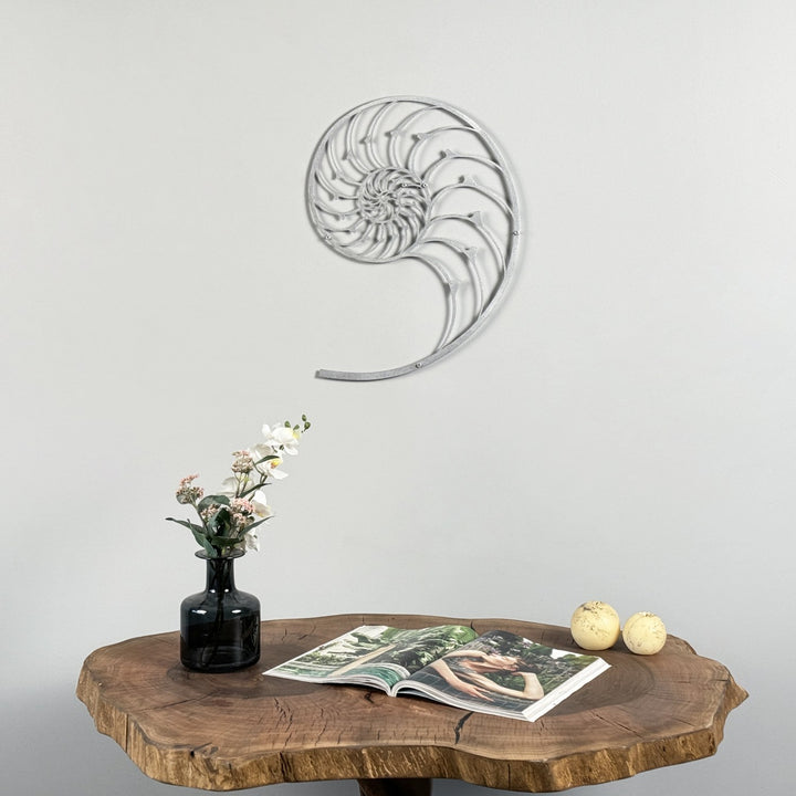 nautilus-and-the-golden-ratio-fibonacci-spiral-unique-modern-metal-wall-art-stylish-decor-colorfullworlds