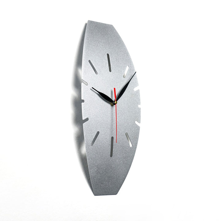 wall-metal-clock-3D-Minimalist-Vertical-Dashed-a-contemporary-clock-design-that-complements-modern-home-or-office-decor-colorfullworlds