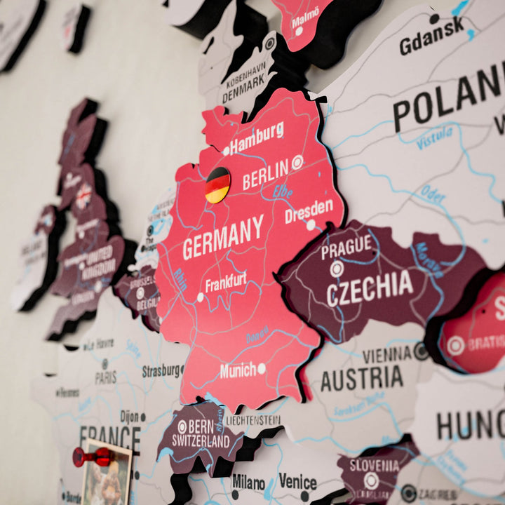 wooden-world-wall-map-crimson-gift-for-christmas-3d-wooden-world-map-colorfullworlds