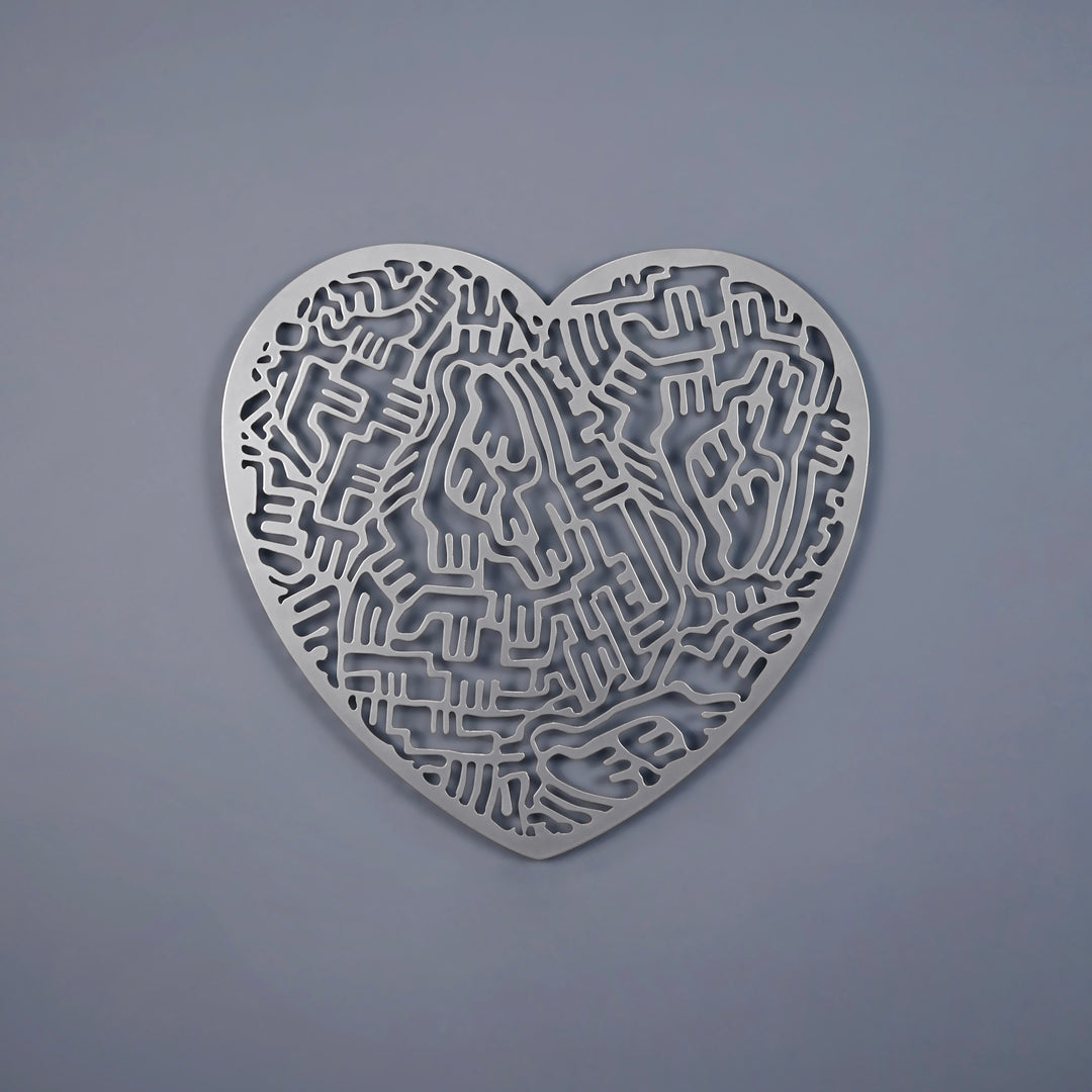 maze-of-heart-metal-wall-art-valentine's-day-and-special-occasions-metal-home-decor-metal-wall-art-black-gold-office-decor-colorfullworlds