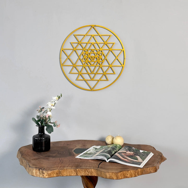 sri-yantra-circular-metal-wall-decor-creating-peaceful-atmosphere-in-home-settings-colorfullworlds