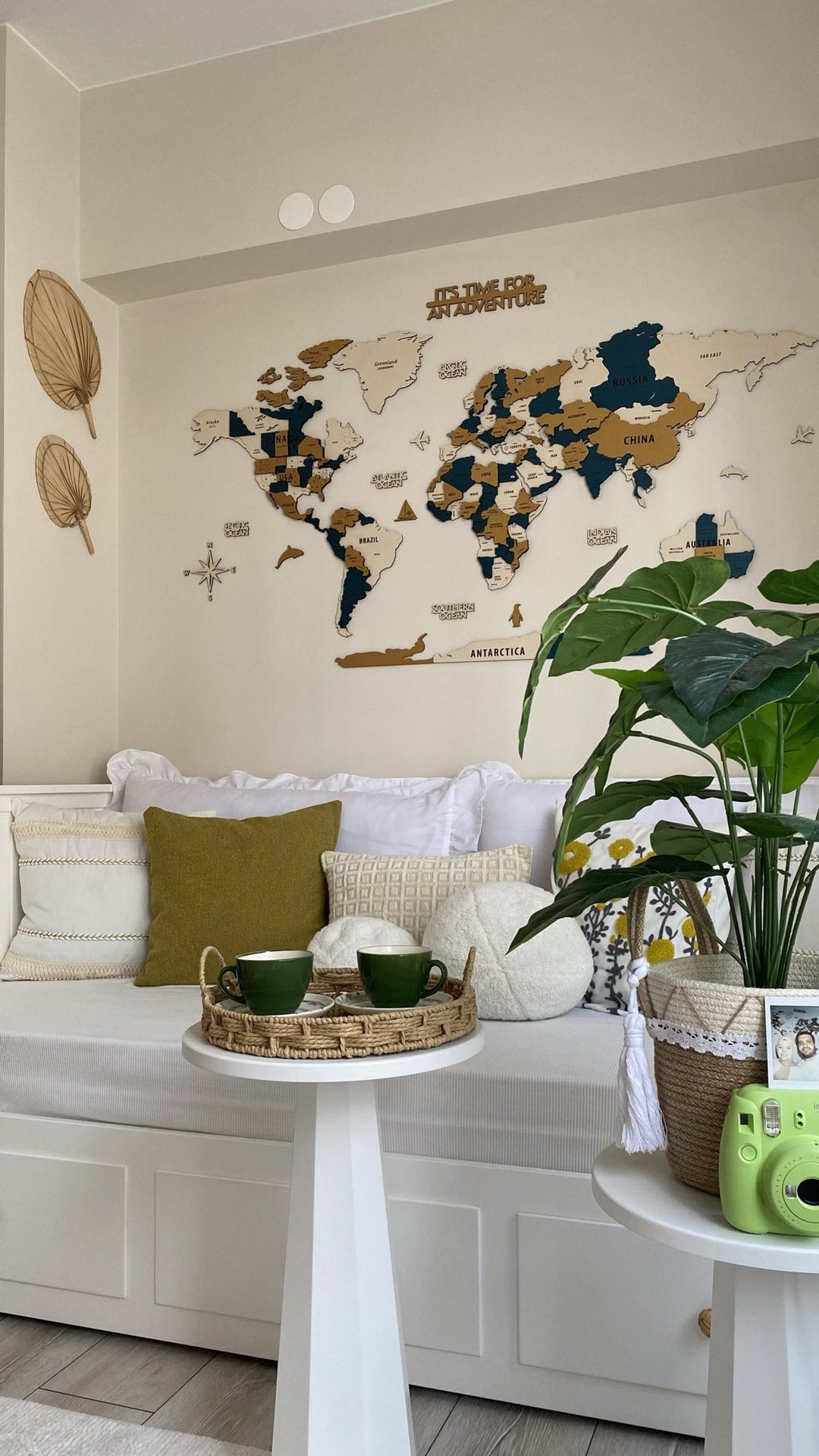 Wood Map - Large Wooden World Map Wall Art for Living Room in a customer's home