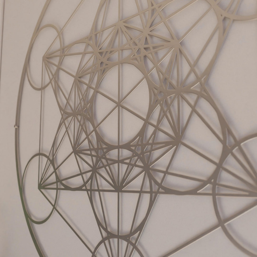 metatrons-cube-metal-wall-art-silver-minimal-elegant-complementary-wall-decor-piece-colorfullworlds