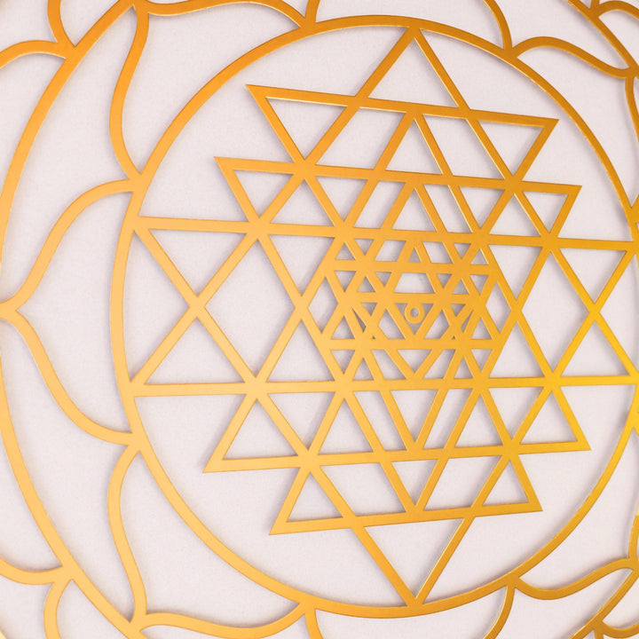 sri-yantra-sacred-triangle-geometric-pattern-living-room-decor-colorfullworlds