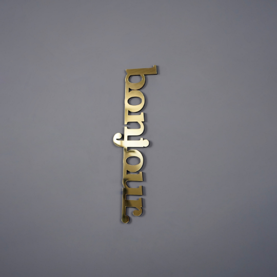 bonjour-sign-wooden-wall-table-wooden-wall-decor-gold-silver-finish-for-elegant-rooms-colorfullworlds