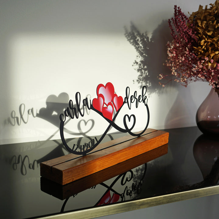 valentine's-day-metal-table-decors-metal-table-acsesuars-timeless-love-symbol-in-metal-colorfullworlds