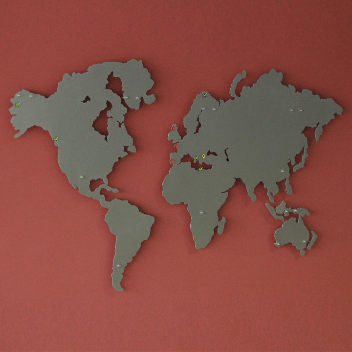 metal-world-map-blank-color-silver-wall-decors-2d-metal-map-home-metal-decoration-colorfullworlds