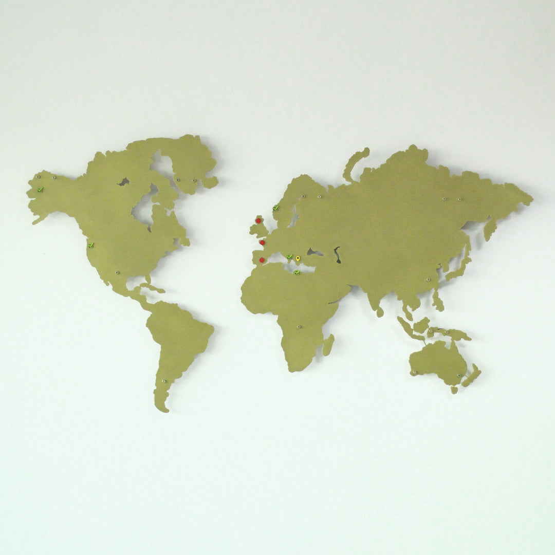 gold-metal-world-map-wall-art-blank-world-metal-map-wall-decors-gold-multiyared-colorfullworlds