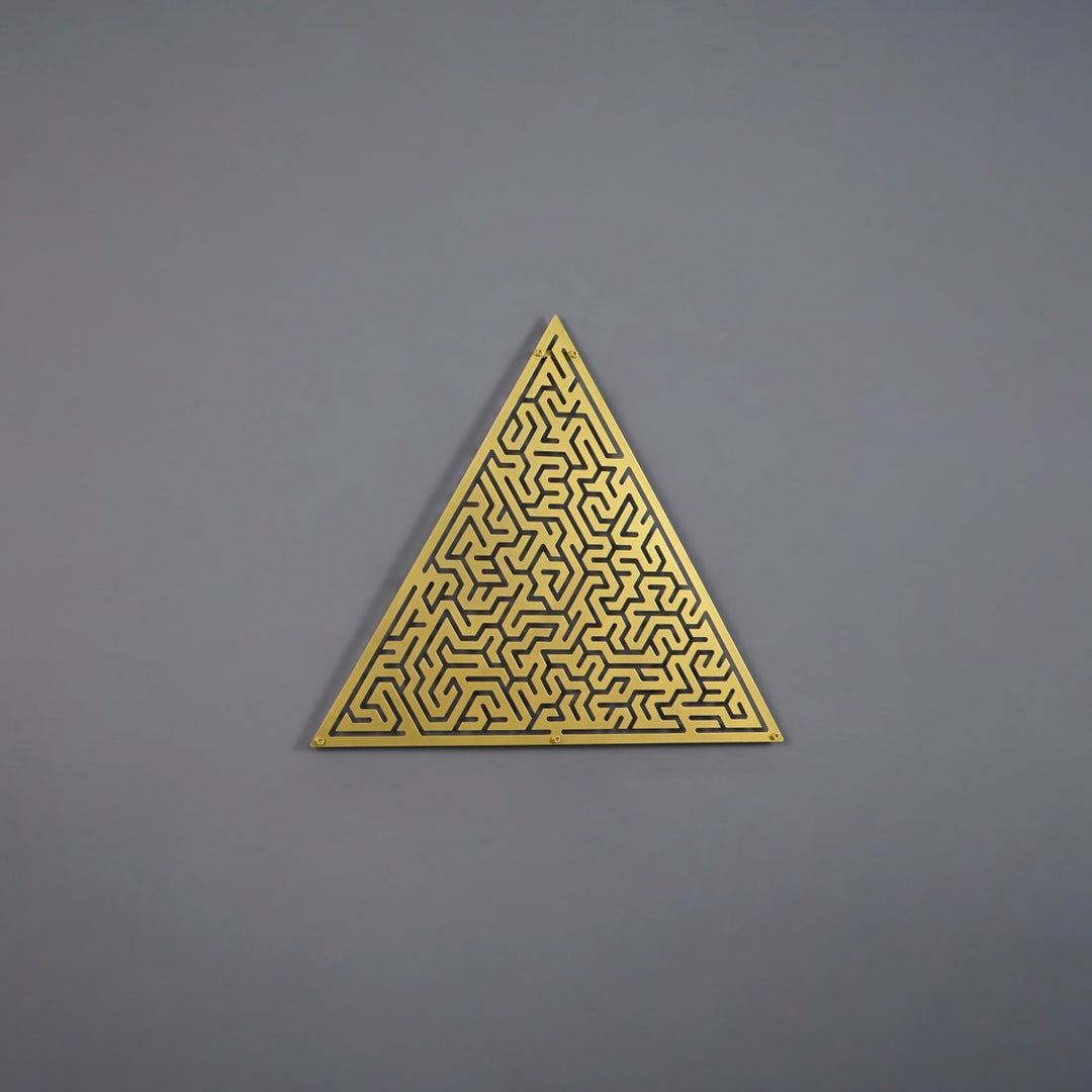 equilateral-triangle-maze-metal-wall-decors-metal-wall-art-creative-design-for-wall-decor-colorfullworlds