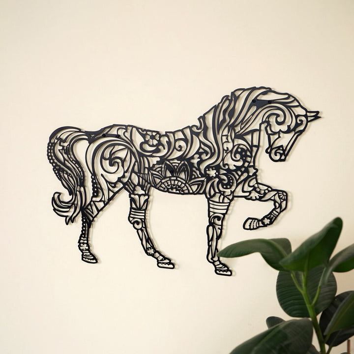 marching-horse-metal-wall-decor-metal-home-decor-metal-decor-black-gold-silver-office-decor-colorfullworlds