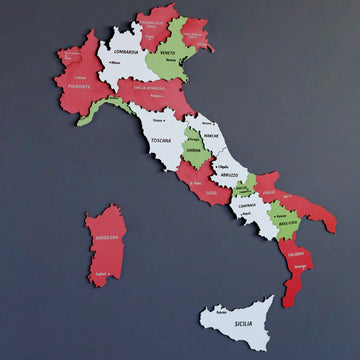 Large close view of the Italy flag wooden map showing Piemonte, Lombardia, Veneto and Emilia-Romagna