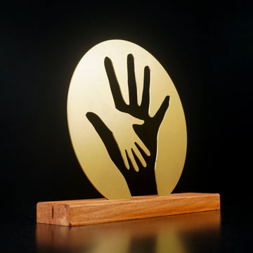mother-and-child-hands-metal-home-decor-metal-home-decor-office-metal-decor-statement-piece-colorfullworlds