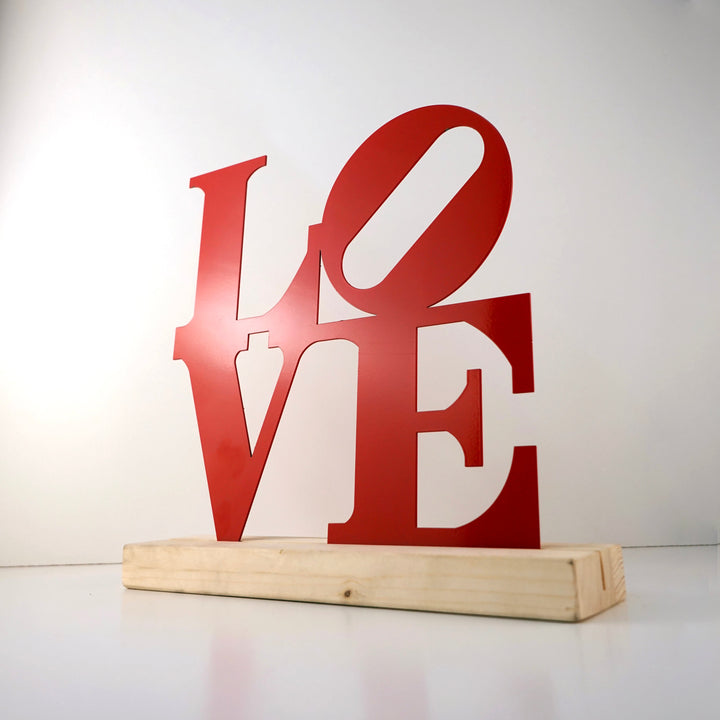 philadelphia-love-park-sign-metal-table-and-shelf-decor-metal-home-decor-table-accessories-colorfullworlds