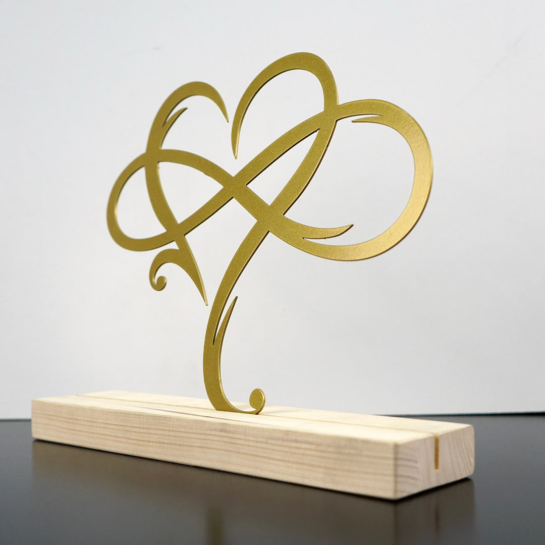 infinity-heart-metal-home-decor-metal-table-decors-wall-art-metal-decor-silver-gold-colorfullworlds