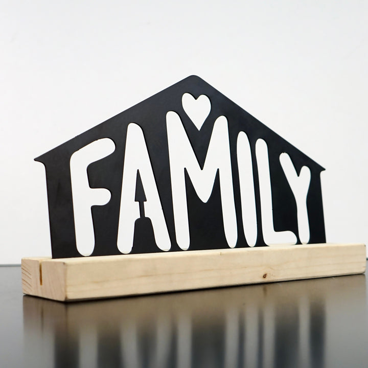 copper-finished-family-house-metal-wall-art-family-sign-table-decor-colored-worlds