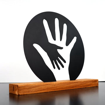 mother-and-child-hands-metal-home-decor-metal-home-decor-metal-table-accessory-modern-touch-colorfullworlds