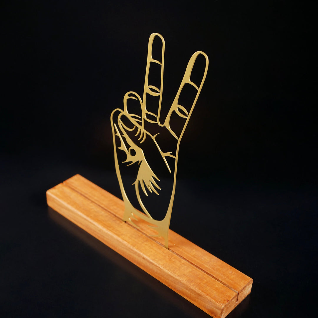 victory-sign-hand-metal-home-decor-home-decoration-black-finish-colorfullworlds